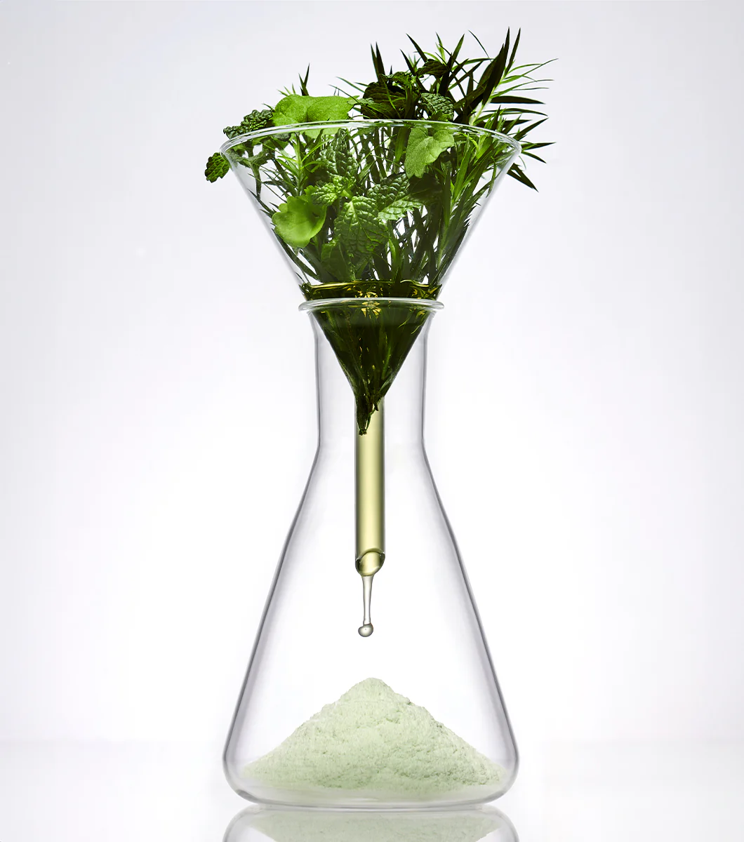 CENTELLIAN24 | Madeca Powder Tea Tree AC 6g – Tratamiento Localizado Anti-imperfecciones con Árbol de Té y Centella Asiática. - Image 2