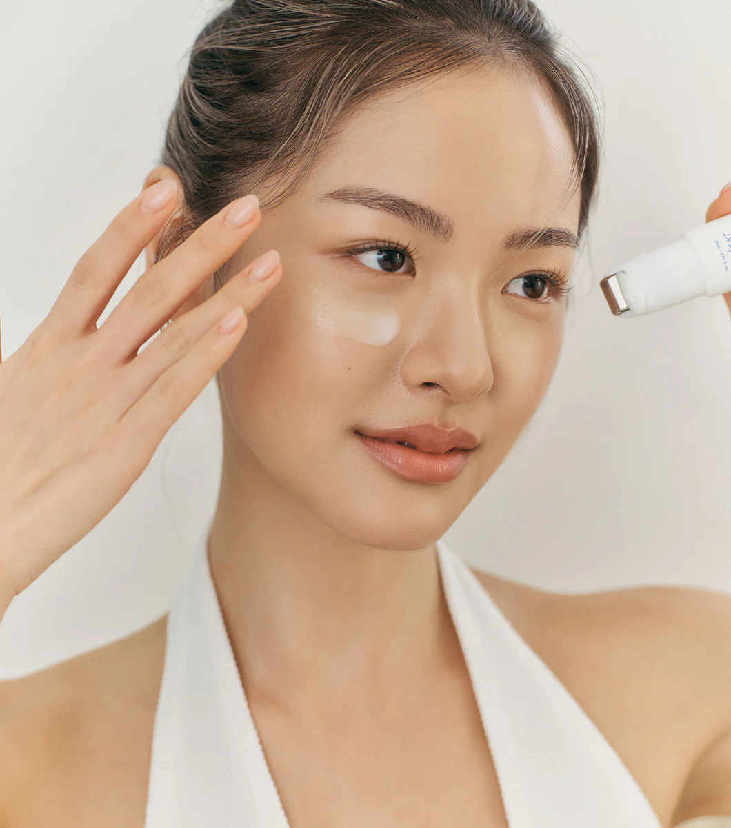 DR. ALTHEA | Retinol Flat Iron Eye Roller | 25ml | Sérum Contorno de Ojos con Retinol, Bakuchiol y Aplicador Roller - Image 3
