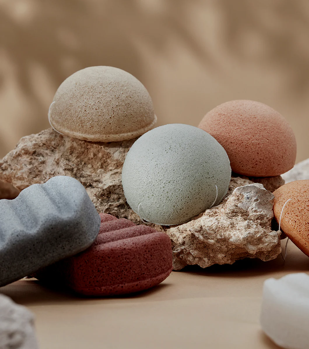 KONJAC | Esponja Facial Arcilla Verde Francés - Image 3