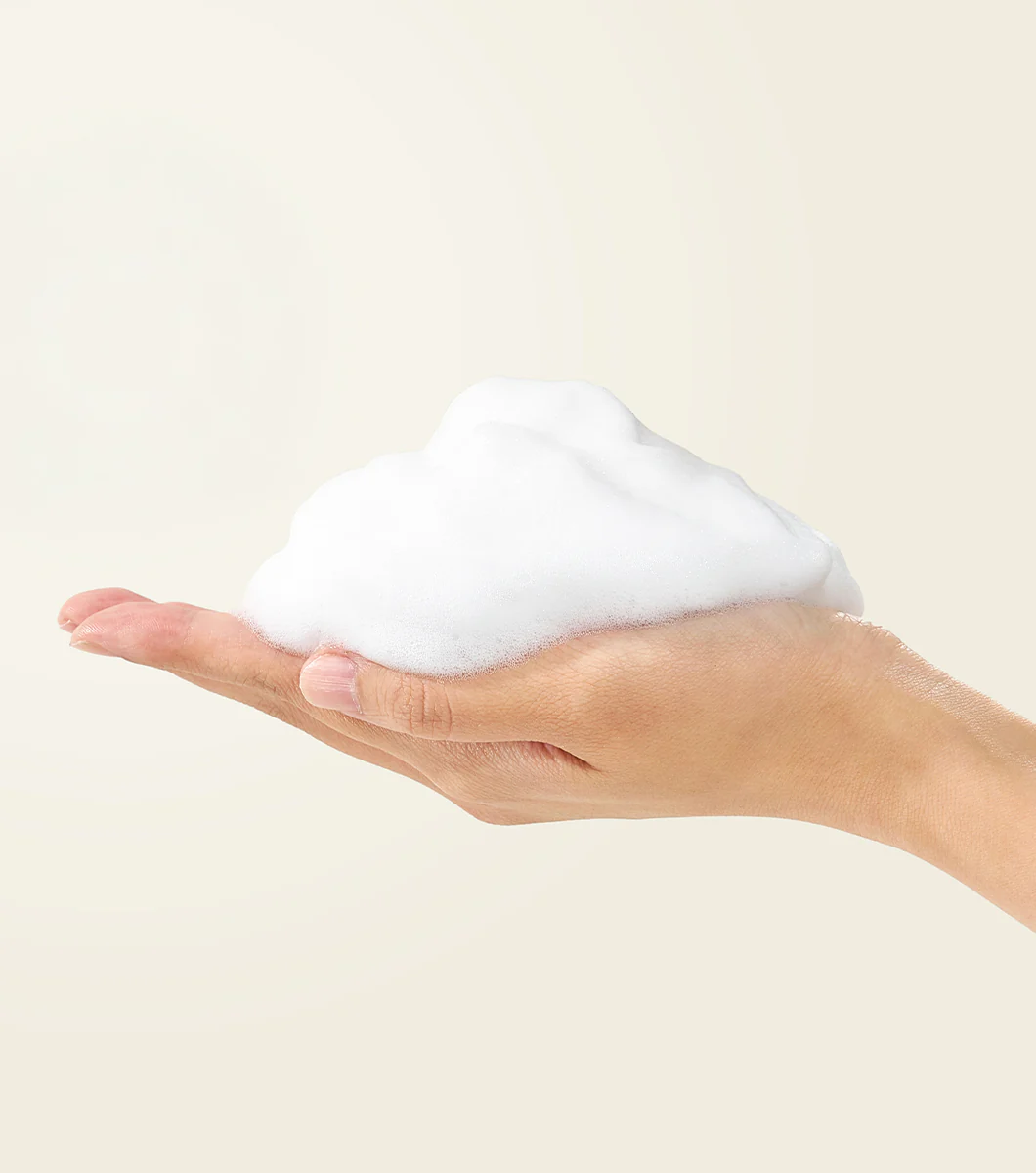 MARY&MAY White Collagen Cleansing Foam 150ml – Limpiador Facial Iluminador y Reafirmante con Colágeno - Image 3