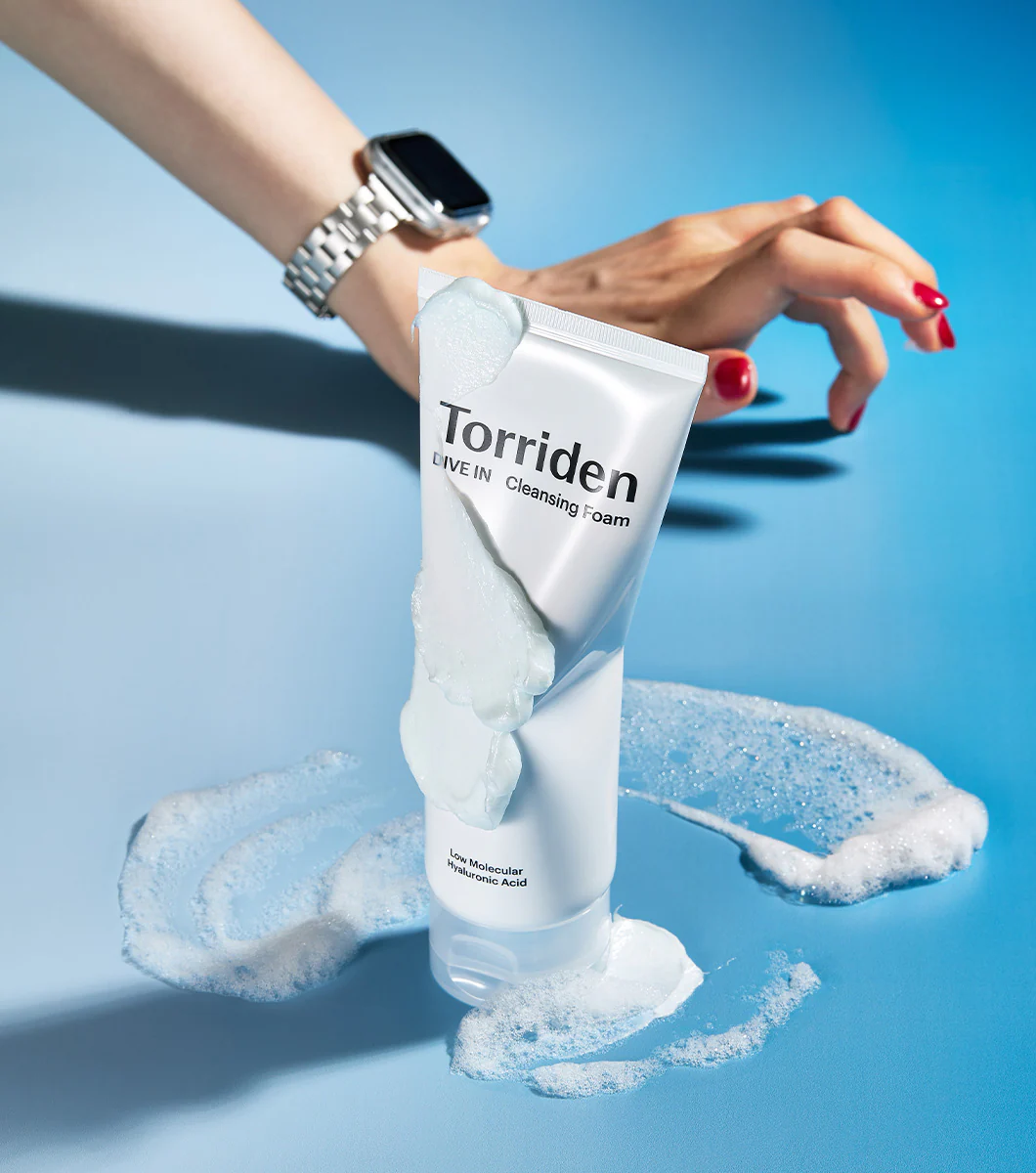 TORRIDEN Dive In Low Molecular Hyaluronic Acid Cleansing Foam 150ml – Limpiador Facial Hidratante con Ácido Hialurónico - Image 3