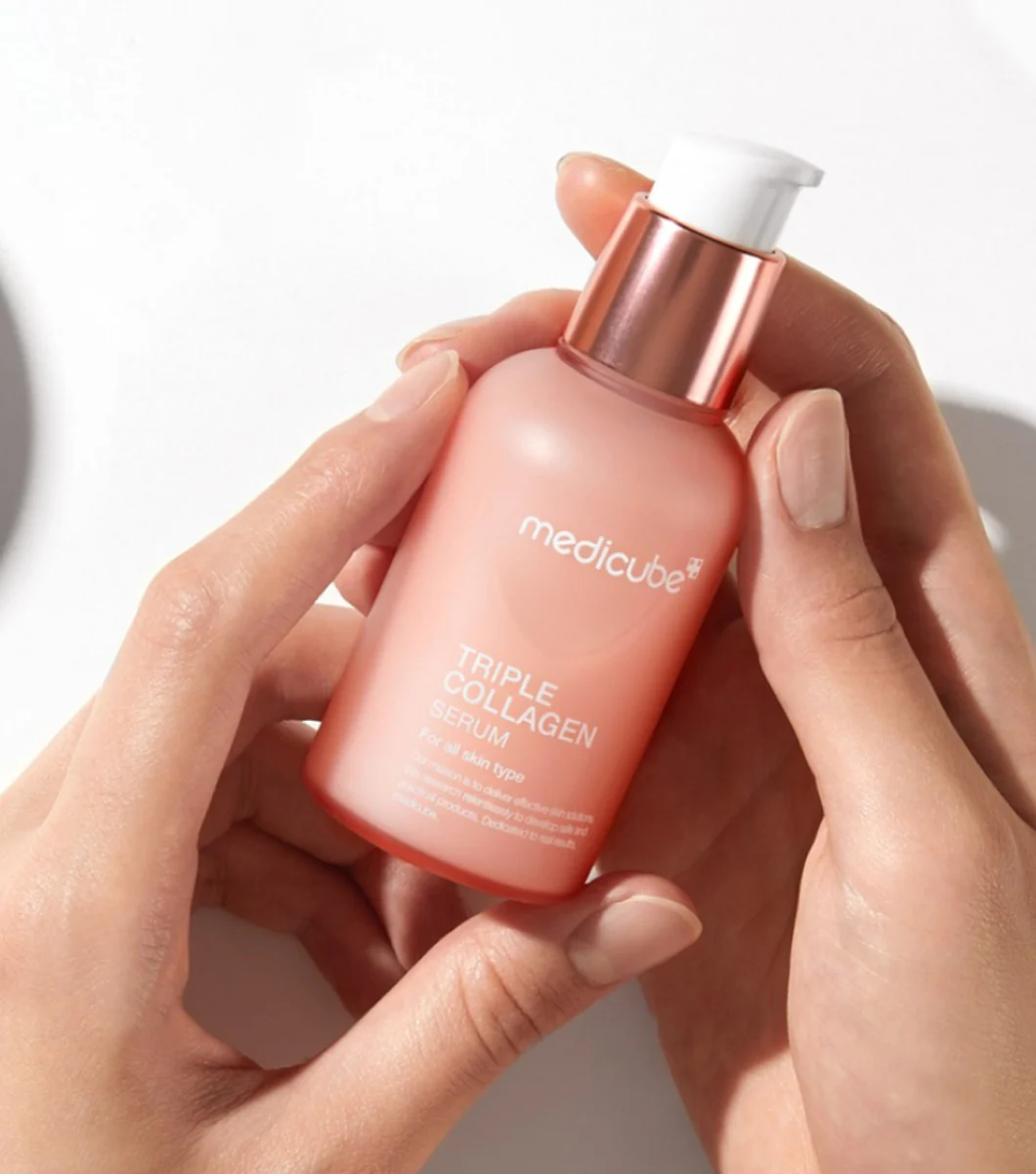 MEDICUBE - Triple Collagen Serum 4.0 (55 ml) | Serum para efecto Glass Glow - Image 2